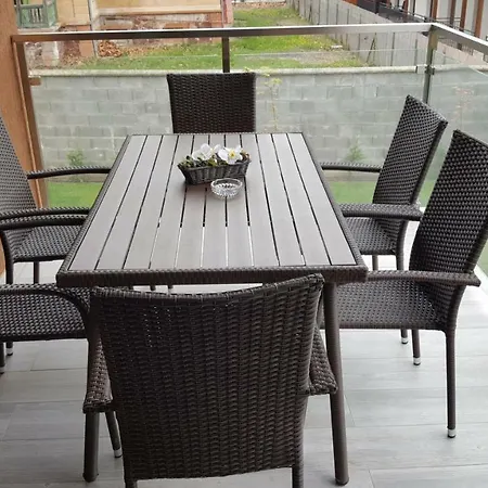 Διαμέρισμα Beach & Center Wellness Apartman *