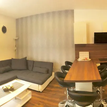 Beach & Center Wellness Apartman Διαμέρισμα